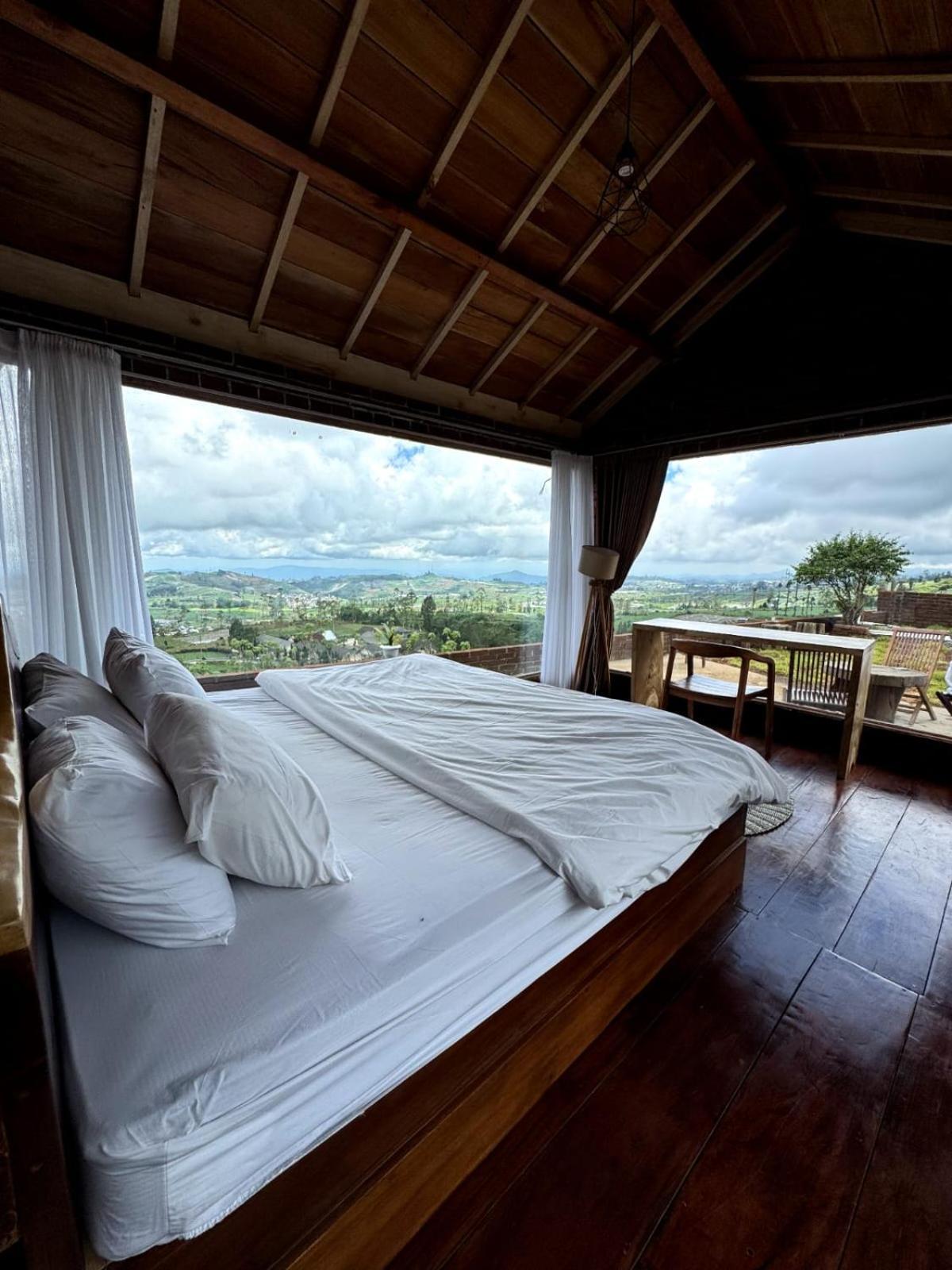 Banjarnegara Jolotundo Lodge المظهر الخارجي الصورة